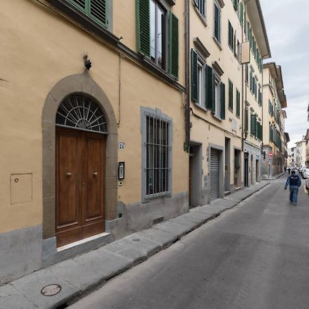 F4 - Santa Croce One Bedroom Flat 2 To 4 Guests 佛罗伦萨 外观 照片