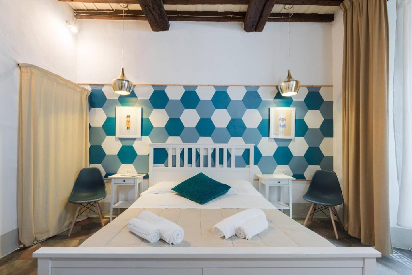 F4 - Santa Croce One Bedroom Flat 2 To 4 Guests 佛罗伦萨 外观 照片