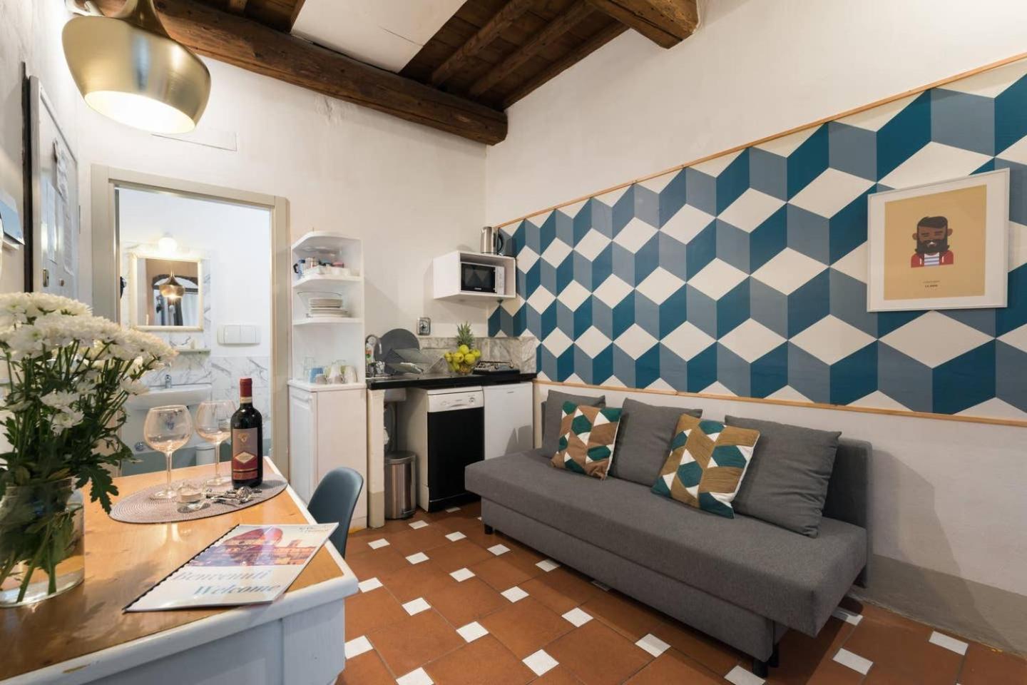 F4 - Santa Croce One Bedroom Flat 2 To 4 Guests 佛罗伦萨 外观 照片